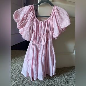 DRESSES!! ALL NEED TO GO!! WILL ACCEPT OFFERS. dm me to buy individual pieces!